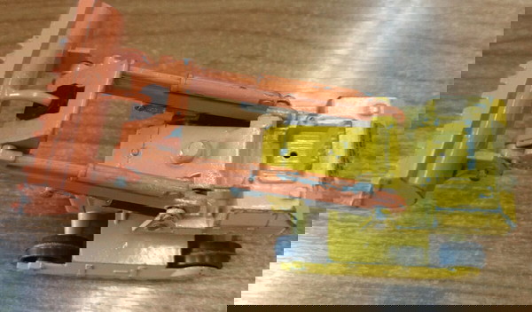 Συλλεκτικό Caterpillar Traxcavator