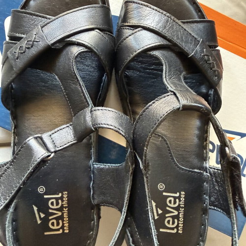 Level Anatomic sandals new, genuine leather black size 37