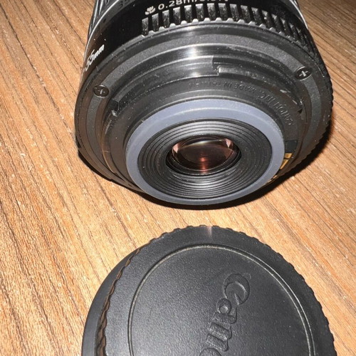 Canon EFS 18-55mm Zoom Lens like new