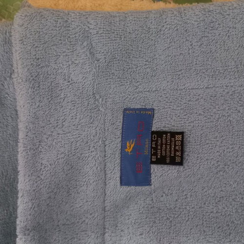 ETRO authentic beach towel new with tags