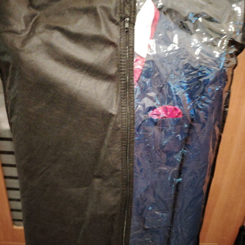 Boys' suit 12 years like new, blue, with jacket, shirt, pants, tie and vest