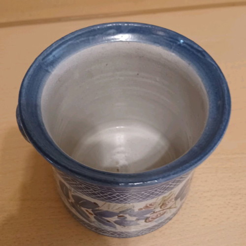 Ceramic vase with lid and handles vintage