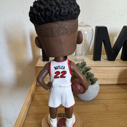 Jimmy Butler NBA bobblehead figure, 22 cm resin, hand-painted