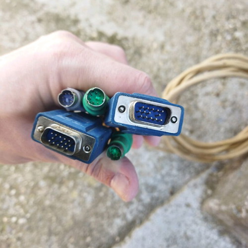 KVM switch like new