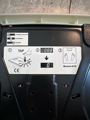 Electronic scale like new
