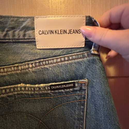 Calvin Klein J 061 mid rise boyfriend jeans like new, size XS