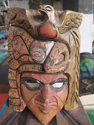 Wooden mask used in very good condition