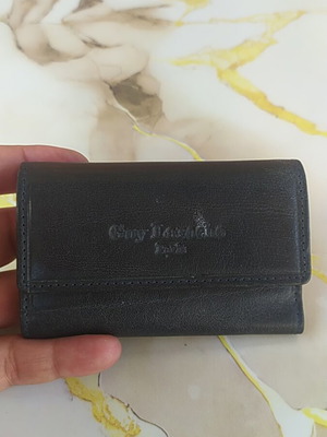 Guy Laroche leather key wallet, black