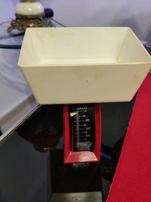 Hanson vintage analog scale used up to 500g