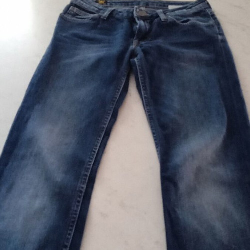 Lee women's jeans size S, like new, worn slightly