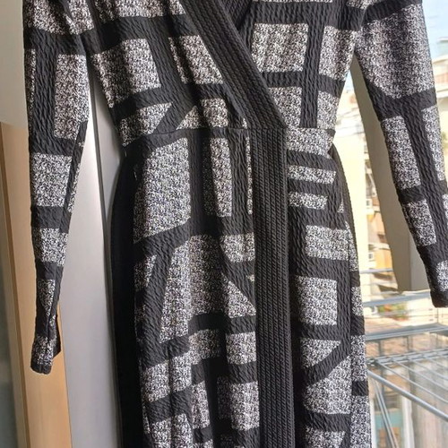 A.L.E. midi knitted dress grey black like new