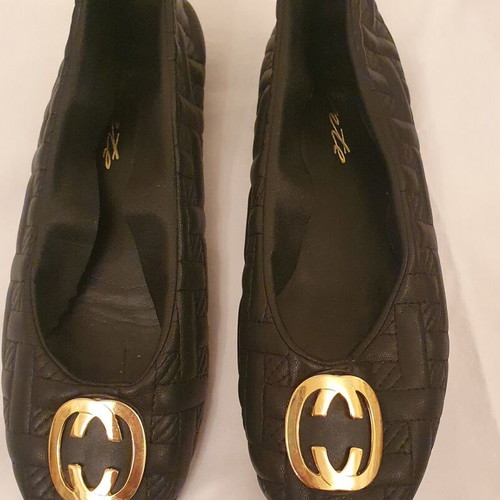 Women's black shoes size 41 like new