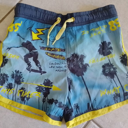 Losan boys' swim shorts used, size 104 cm, blue and yellow, skate theme