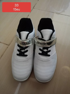 Girls sport shoes size 31