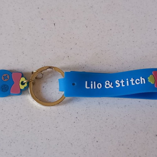 Lilo & Stitch keychain used, missing the doll