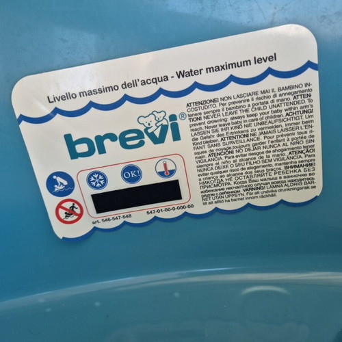 Brevi baby bath tub like new, Italian made