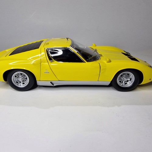 Kyosho Lamborghini Miura P400S Metal Model Scale 1:18 New