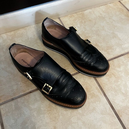 Classico black leather Oxford women's shoes size 38
