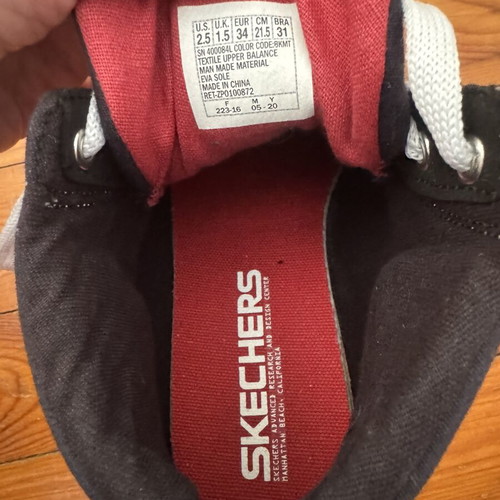 Skechers kids sneakers with NASA design, size 34, blue