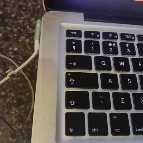 MacBook Pro used Apple laptop