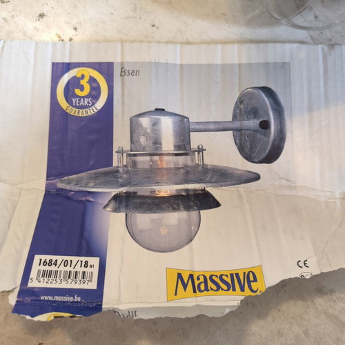 Massive wall light like new