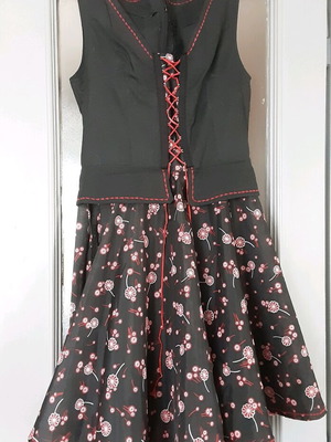 Dress with laces and double tulle skirt new, black and red