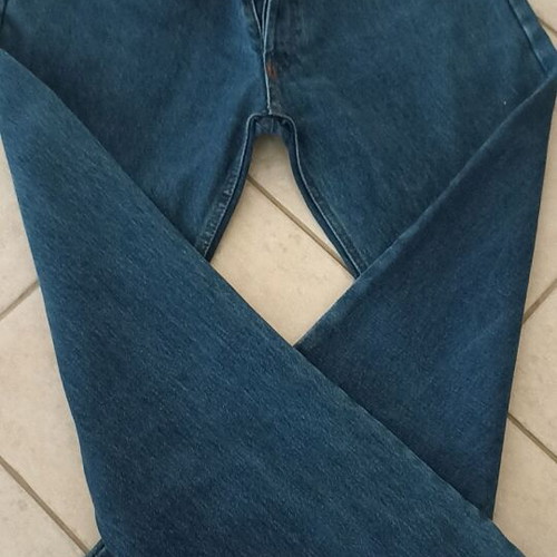 Levi's 501 jeans like new, size W34L32, blue