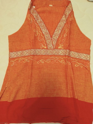 Ethnic blouse medium size with embroidery like new, red and orange