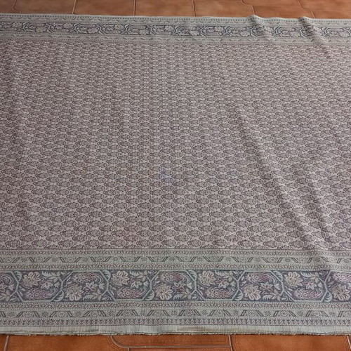 Roubayat Persian rug used, 2.74 x 1.98 m, classic design