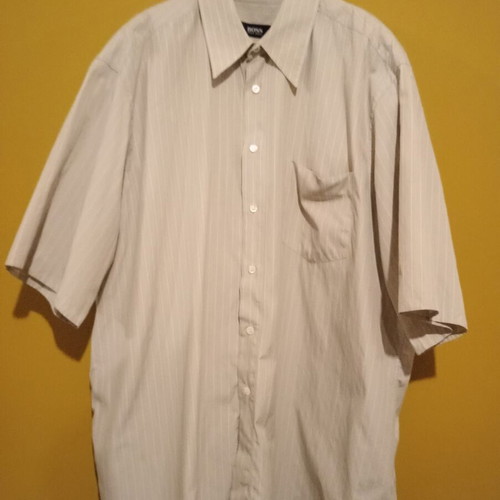 Hugo Boss short-sleeve striped shirt XXL like new, white beige