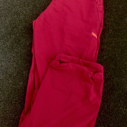 Patagonia womens trouser like new, size 6 (XS), fuchsia