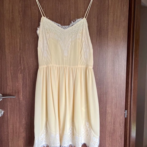 Gizia Dress available in S, M, L