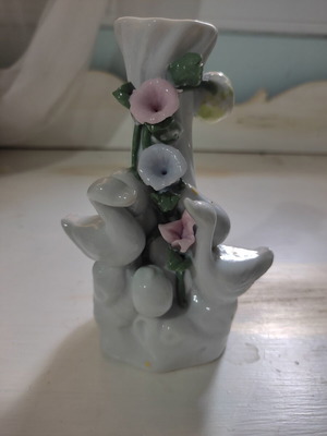 Vintage porcelain decoration 13 cm like new