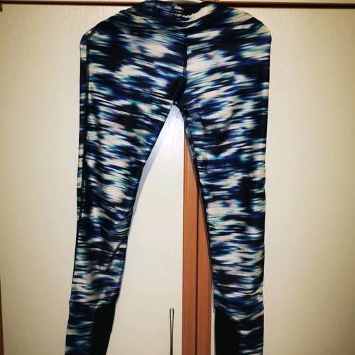 Bershka leggings used, technical sportswear, size M