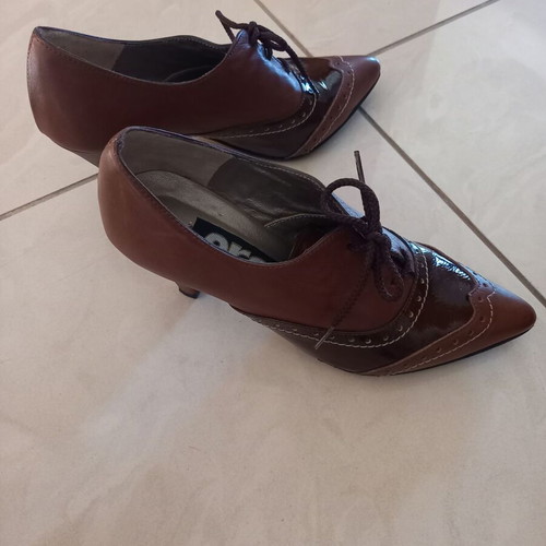 Women's brown pumps size 36 like new