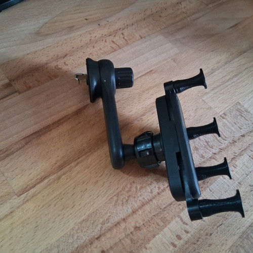 Car air vent phone holder like new with adjustable hook
