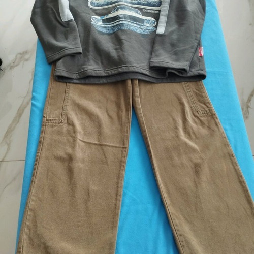 Energiers and New College boys' clothing set like new, size 10