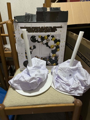 Balloon stands with flexible tubes used