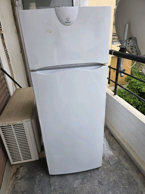 Indesit ψυγείο σαν καινούργιο ενεργειακής κλάσης Α