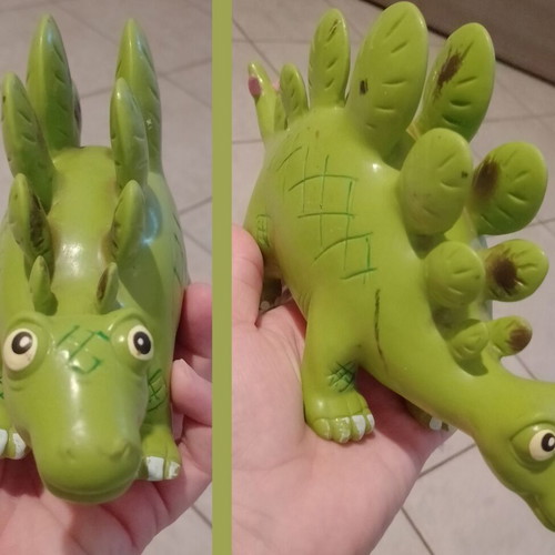 Dinosaur figures pack of 5, plastic and rubber