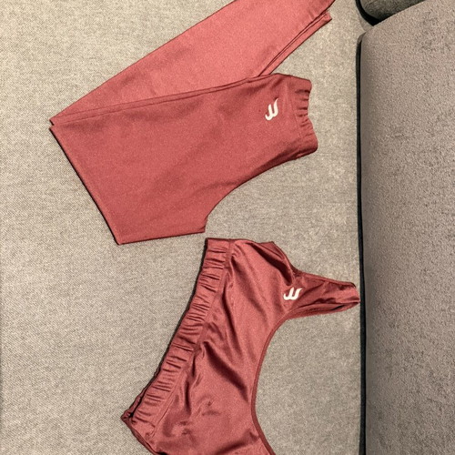 Begatti sports set like new, size Small, pink