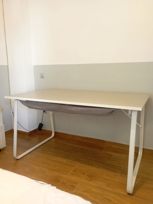 Gaming desk