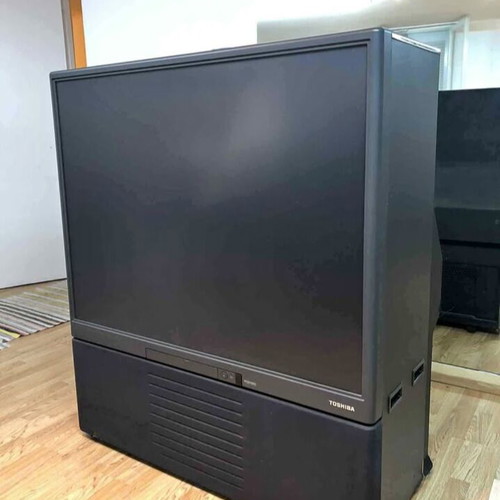 Toshiba 55-inch rear projection TV used