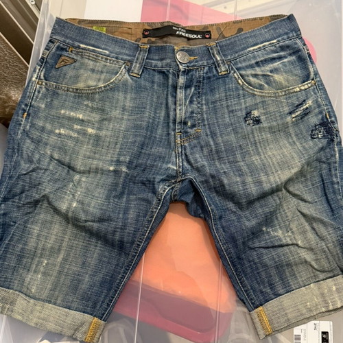 Freesoul denim bermuda shorts size Small like new, blue