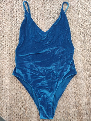 Pull & Bear velvet swimsuit blue size S used