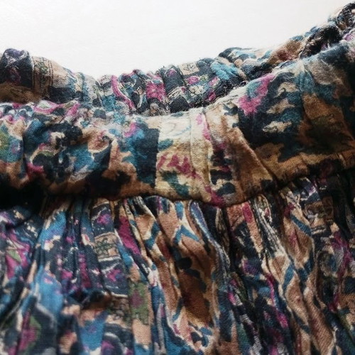 Long pleated skirt with geometric pattern new, colorful, cotton fabric