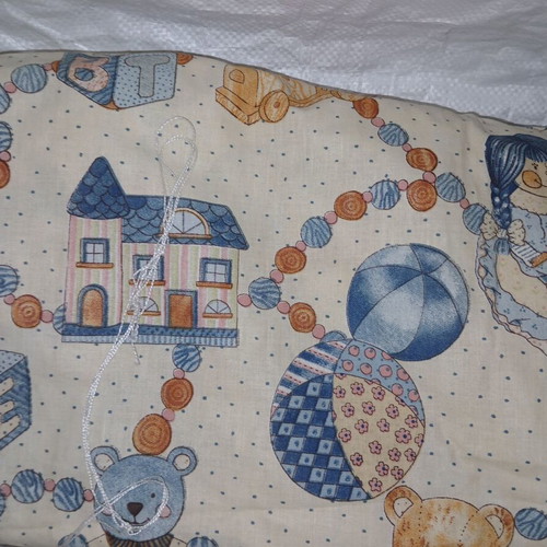 Nursery and children's room curtain like new, 1.60x2.20 m, with tape and ruffles