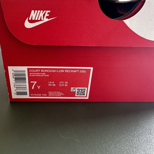 Nike Borough Low sneakers new, size 40, white and pink