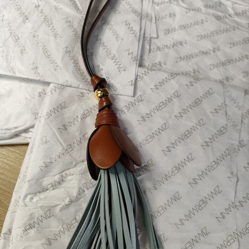 Zimmermann δερμάτινο charm tassel για τσάντα, καινούργιο, καφέ και τιρκουάζ