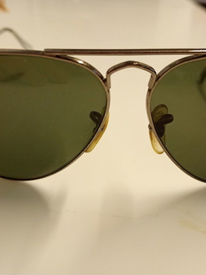 Ray Ban lenses black like new